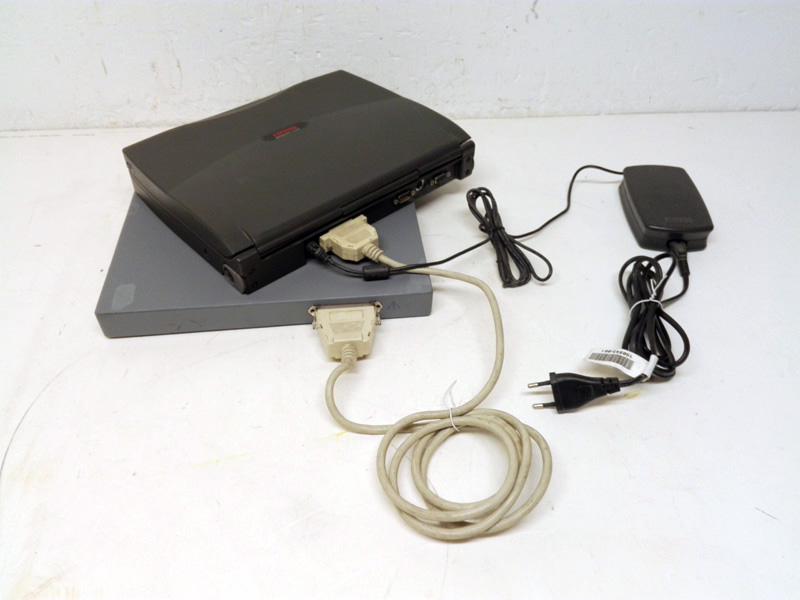 ordenador portatil compaq armada_oae choport func 5_2-8_5-25x30_2x22 1u